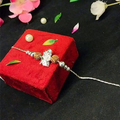 Rakhi-10